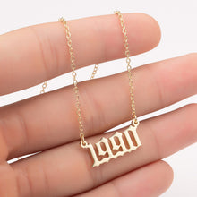 Load image into Gallery viewer, Women Personalized Necklace Special Date Year Number Necklace  girl1994 1995 1996 1997 1998 1999 from 1980 to 2002 chain Jewelry