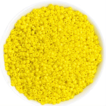 Load image into Gallery viewer, 1000Pcs/lot 45 Colors 2mm Crystal Glass Czech Seed Beads Loose Miyuki Spacer Hama Beads For DIY Jewelry Making Perles Berloque