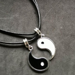 Gossip Tai Chi Yin Yang Necklaces For Women Leather 2 Pendants Share White Black Friendship Couple Christmas Gifts