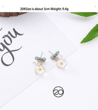 Load image into Gallery viewer, 3#2019 New Korean Mori Simple Retro Cold Wind Earrings Geometric Flower Cactus Acrylic Pendant Women&#39;s Earrings Clothing Jewelry
